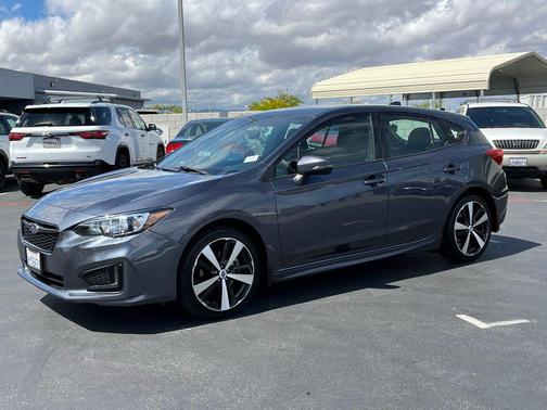 Carbide Gray Metallic 2017 Subaru Impreza 2.0i Sport