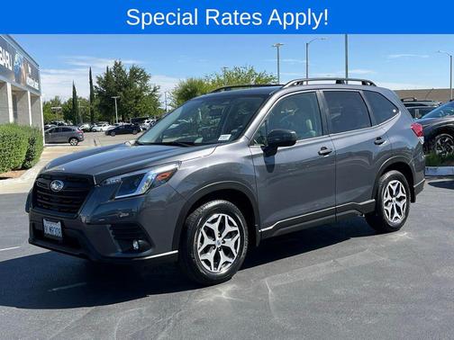 Magnetite Gray Metallic 2024 Subaru Forester Premium