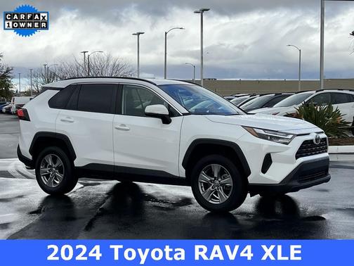 2024 Toyota RAV4 XLE