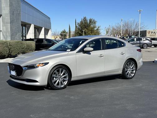 2025 Mazda Mazda3 FWD w/Preferred Package