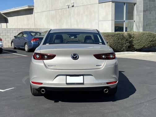 2025 Mazda Mazda3 FWD w/Preferred Package