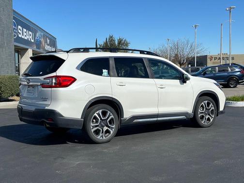 2023 Subaru Ascent Limited 7-Passenger