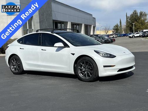 2020 Tesla Model 3 Long Range