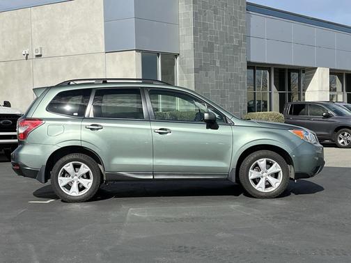 2016 Subaru Forester 2.5i Limited