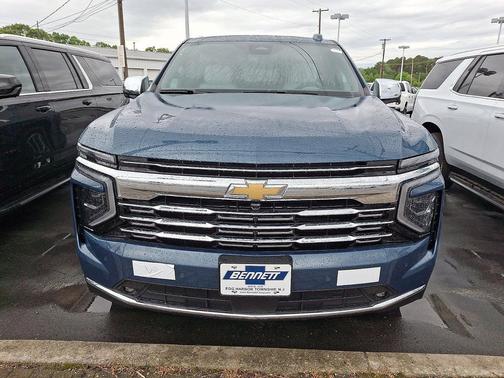 Lakeshore Blue Metallic 2026 Chevrolet Suburban Premier
