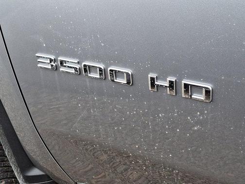 2025 Chevrolet Silverado 3500 LTZ