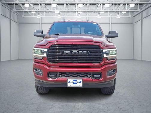 2020 RAM 2500 Laramie Crew Cab 4X4 6'4' Box