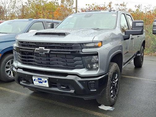 2026 Chevrolet Silverado 2500 Custom