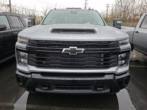 2026 Chevrolet Silverado 2500 Custom