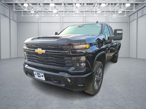 2026 Chevrolet Silverado 2500 Custom