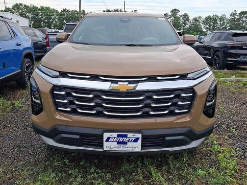 Silver 2027 Chevrolet Equinox 1LT