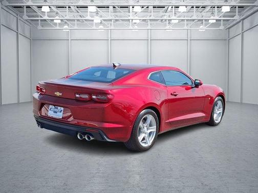 2023 Chevrolet Camaro 2LT