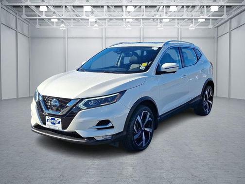 2021 Nissan Rogue Sport SL