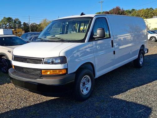 2025 Chevrolet Express 2500 RWD 2500 Extended Wheelbase WT