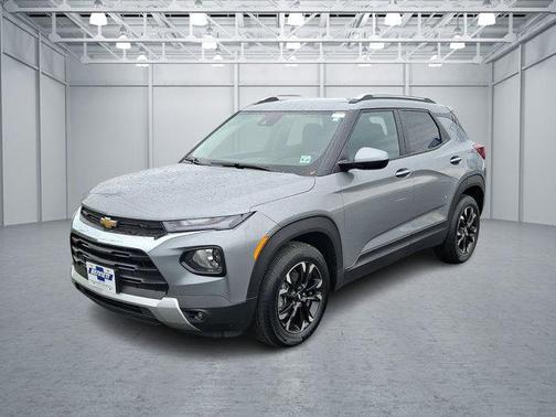 Sterling Gray Metallic 2023 Chevrolet Trailblazer LT