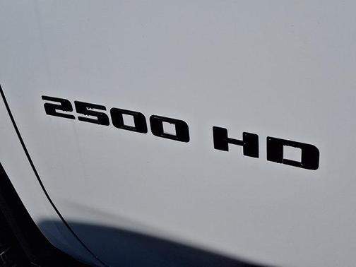 2026 Chevrolet Silverado 2500 Custom