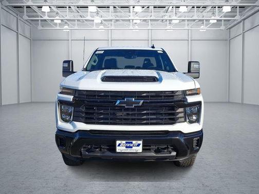 2026 Chevrolet Silverado 2500 Custom