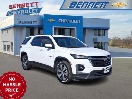 2022 Chevrolet Traverse LT Leather