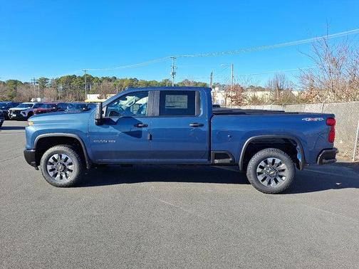 2026 Chevrolet Silverado 2500 Custom