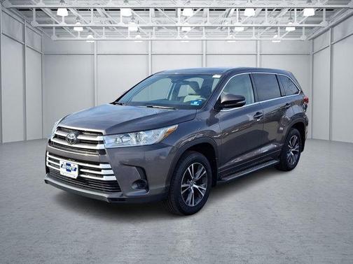 2018 Toyota Highlander LE