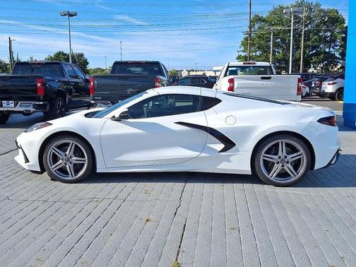 2026 Chevrolet Corvette Stingray w/1LT