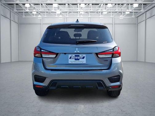 2023 Mitsubishi Outlander Sport SE