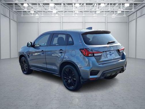 2023 Mitsubishi Outlander Sport SE