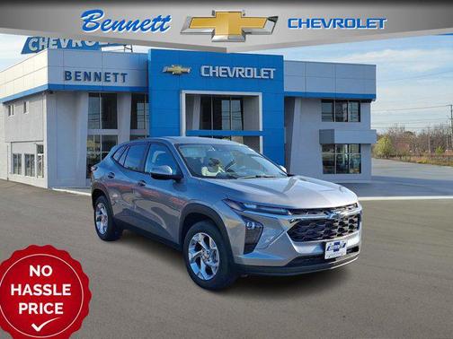 2025 Chevrolet Trax LS