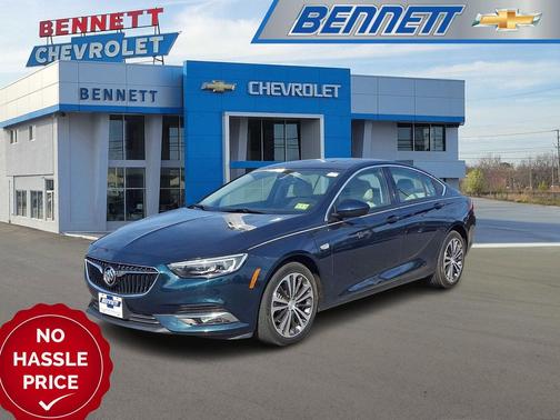 Carrageen Metallic 2018 Buick Regal Sportback Preferred II