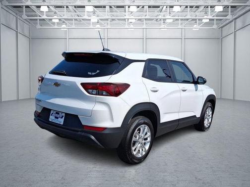 2025 Chevrolet Trailblazer LS