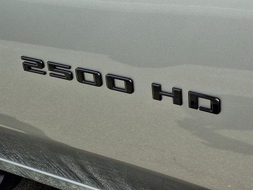 2025 Chevrolet Silverado 2500 Custom