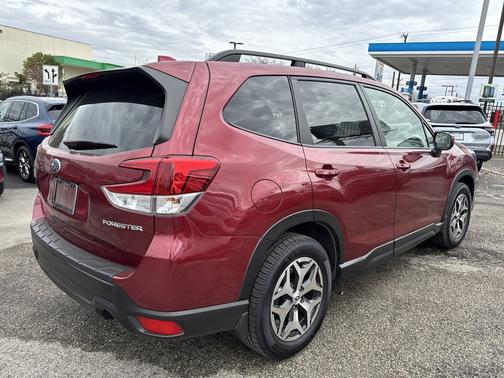 2021 Subaru Forester Premium