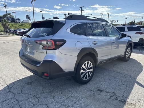 Ice Silver 2024 Subaru Outback Premium