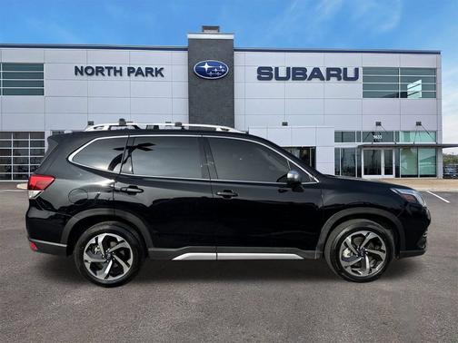 2023 Subaru Forester Touring