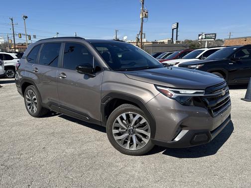 2025 Subaru Forester Touring