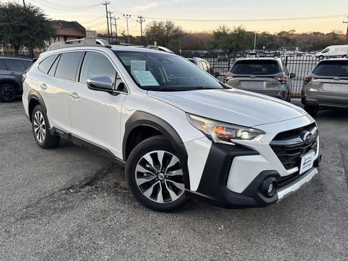 2023 Subaru Outback Touring XT