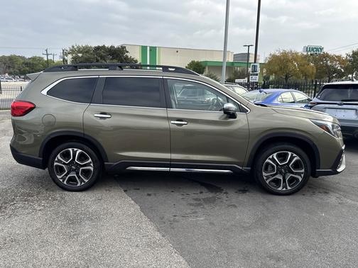 2023 Subaru Ascent Touring 7-Passenger