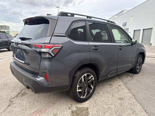 Magnetite Gray 2025 Subaru Forester Limited