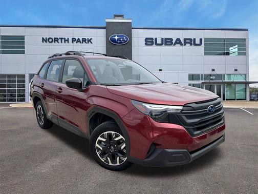 2025 Subaru Forester Base