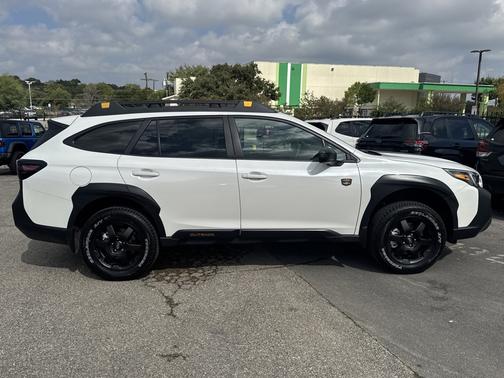 2025 Subaru Outback Wilderness