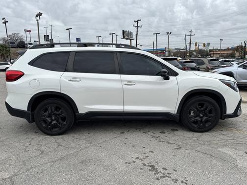 2023 Subaru Ascent Onyx Edition Limited 7-Passenger