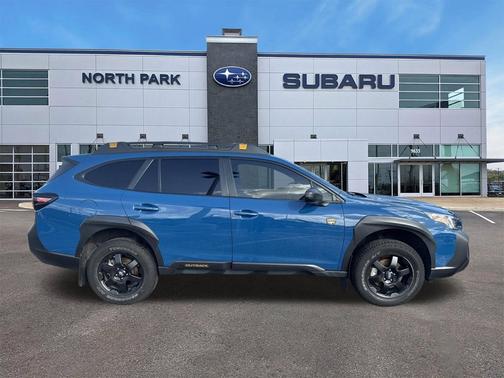 Geyser Blue 2024 Subaru Outback Wilderness