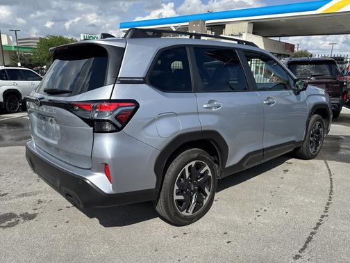 Ice Silver 2025 Subaru Forester Limited