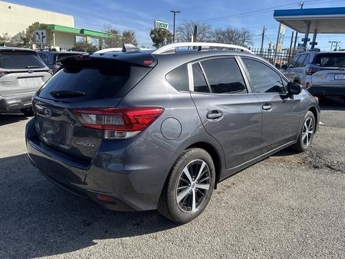 2023 Subaru Impreza Premium