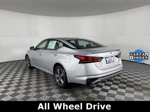 2020 Nissan Altima 2.5 SV