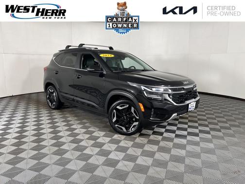 Fusion Black 2024 Kia Seltos SX