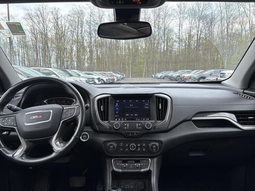 2022 GMC Terrain AT4