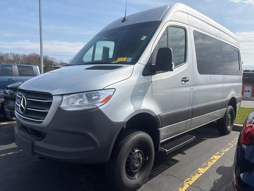 2023 Mercedes-Benz Sprinter 2500 144 WB