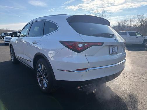 2023 Acura MDX 