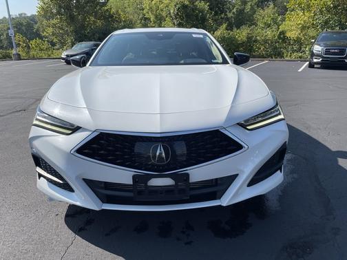 2022 Acura TLX 